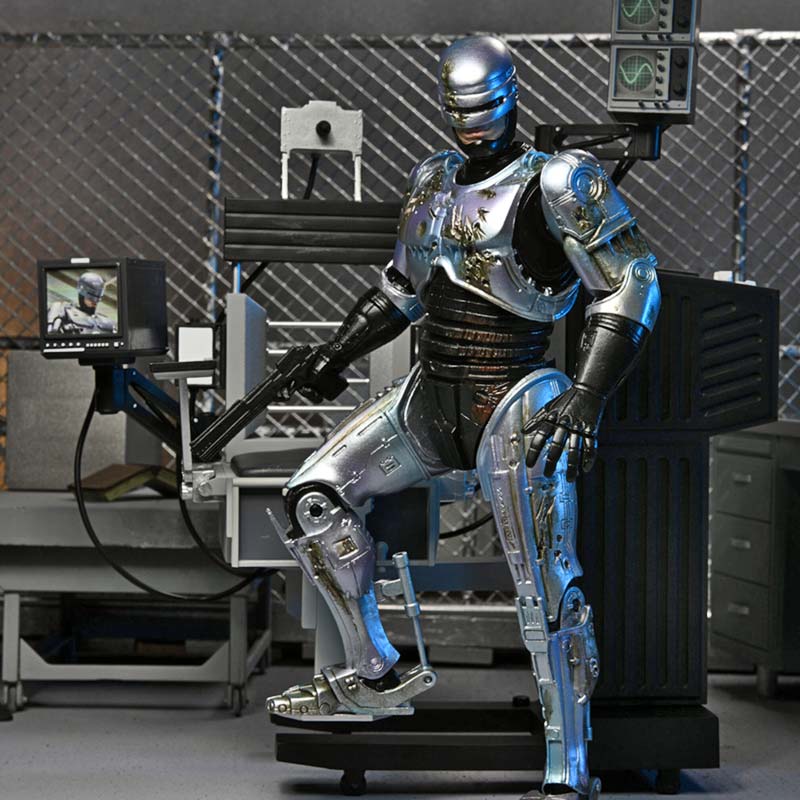 Figura Ultimate Battle Damaged RoboCop with chair RoboCop Neca 09