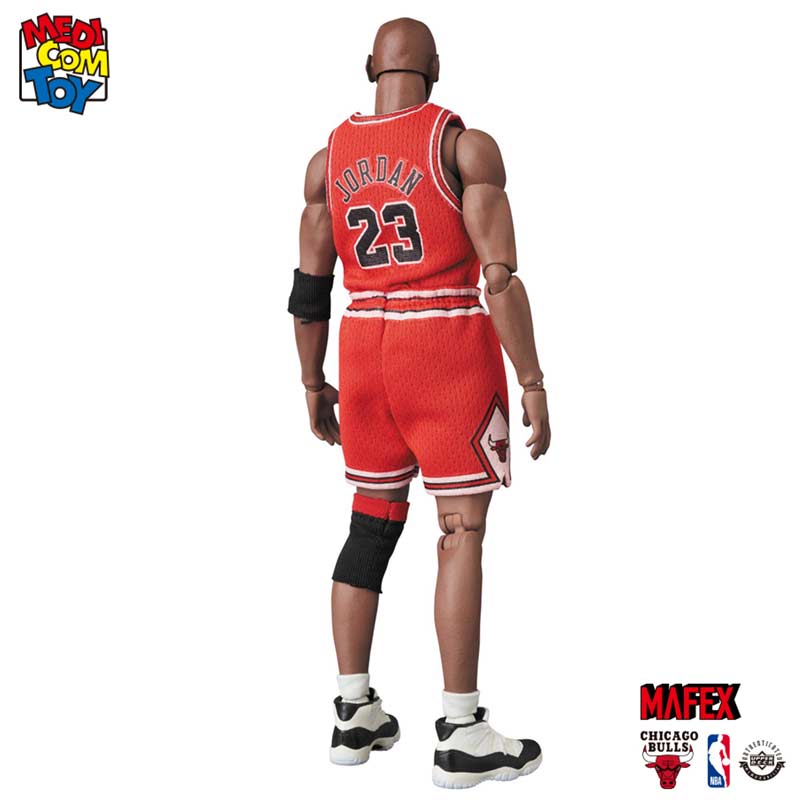Figura Michael Jordan Chicago Bulls MAFEX Medicom Toy 05