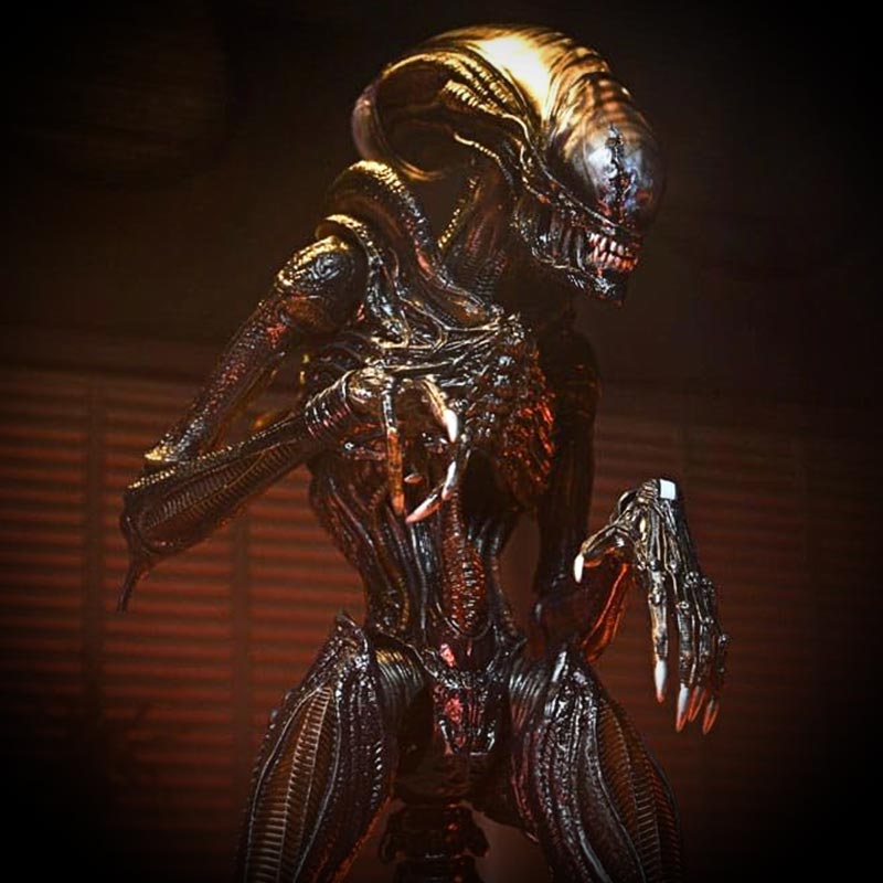 Figura Ultimate Scorched Xenomorph Alien Romulus Neca 05