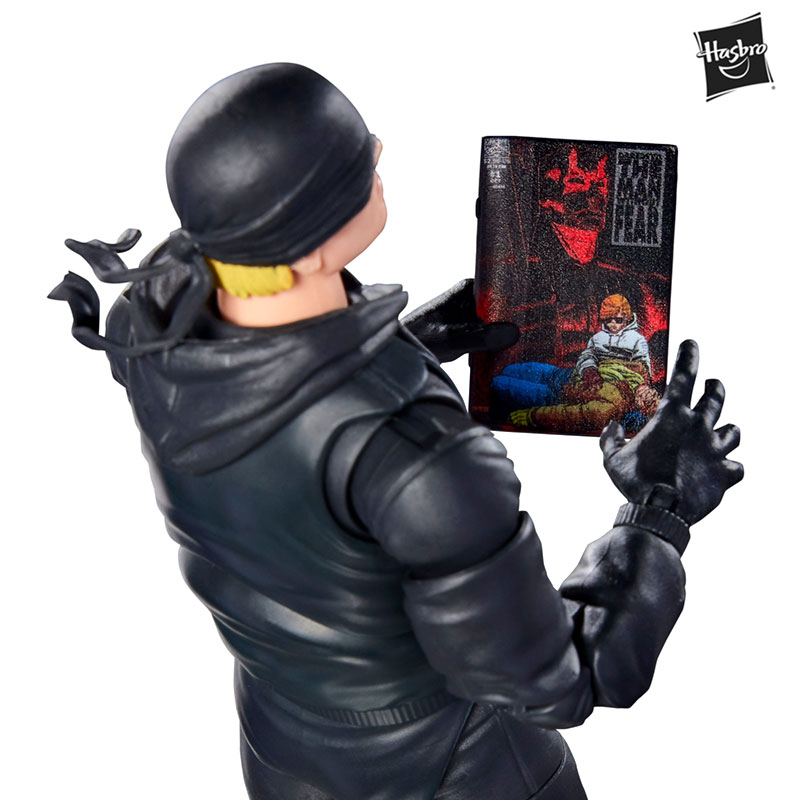 Figura Daredevil The Man Without Fear Marvel Legends Series Hasbro 06